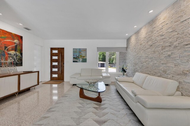 2525 Venetian Way, Winter Park, FL 32789 - living room featuring baseboards, recessed lighting, and visible vents
