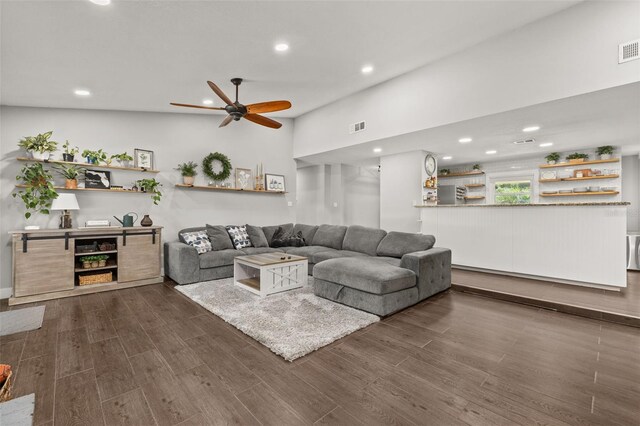 living area with dark wood finished floors, a ceiling fan, recessed lighting, and visible vents