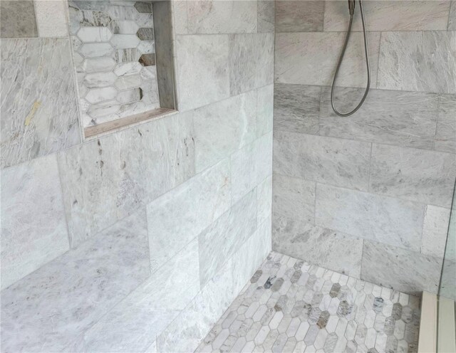 8263 Bellow St, Orlando, FL 32827 - room details with tiled shower