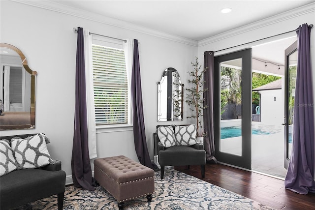 1840 Bryan Ave, Winter Park, FL 32789 - sitting room featuring crown molding, recessed lighting, and wood finished floors