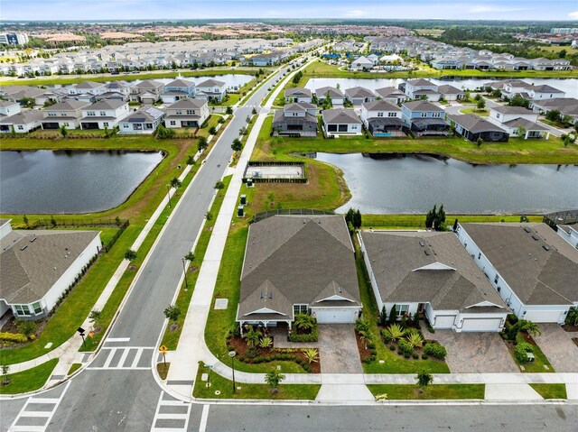 13807 Tybee Beach Ln, Orlando, FL 32827 - photo 2
