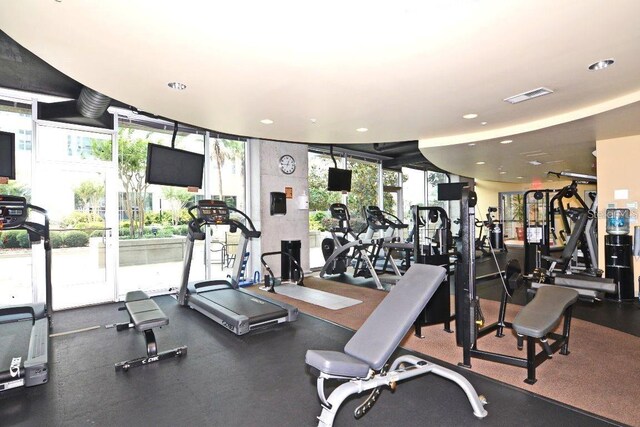 155 S Court Ave Unit 1305, Orlando, FL 32801 - exercise room with recessed lighting and visible vents