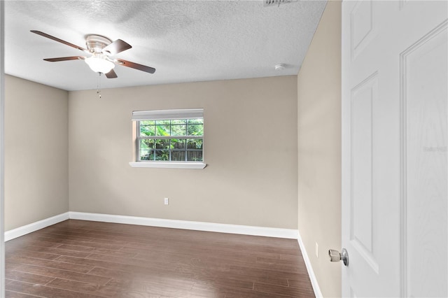 101 E Lauren Ct, Fern Park, FL 32730 - spare room with wood finished floors, baseboards, ceiling fan, a textured ceiling, and a smoke detector