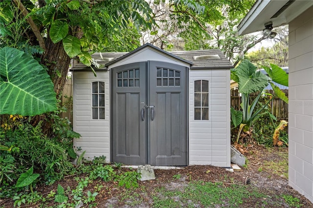 101 E Lauren Ct, Fern Park, FL 32730 - view of shed featuring fence