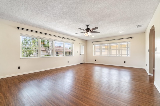 21529 Prince Albert Ct, Leesburg, FL 34748 - photo 27