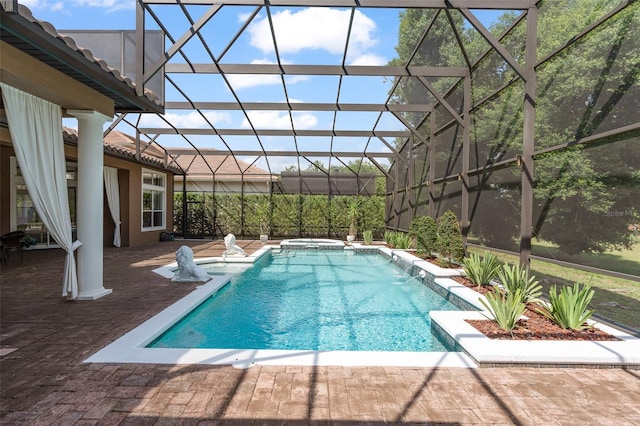 1450 Belfiore Way, Windermere, FL 34786 - outdoor pool with an in-ground hot tub, a lanai, and a patio area