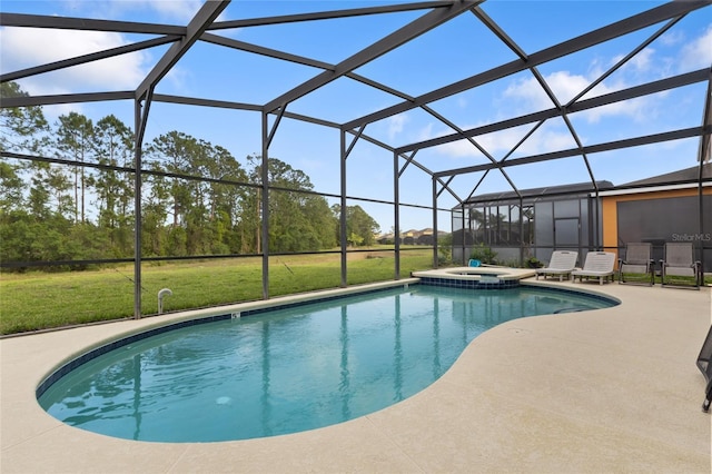 view of swimming pool with a pool with connected hot tub, a patio, glass enclosure, and a lawn