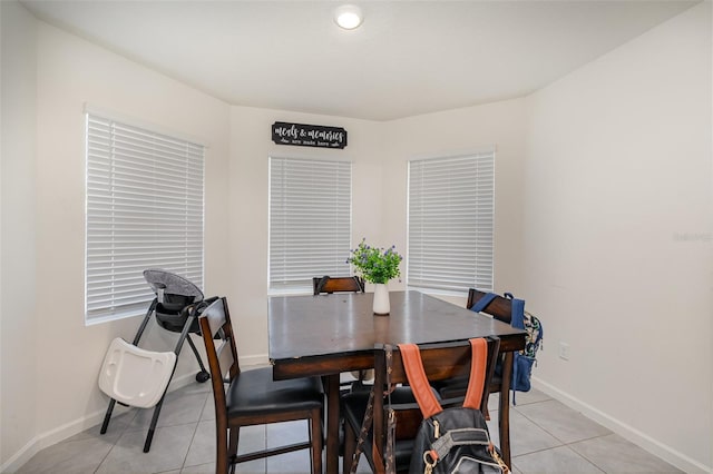 4601 Talbot Blvd, Cocoa, FL 32926 - dining area featuring light tile patterned floors and baseboards