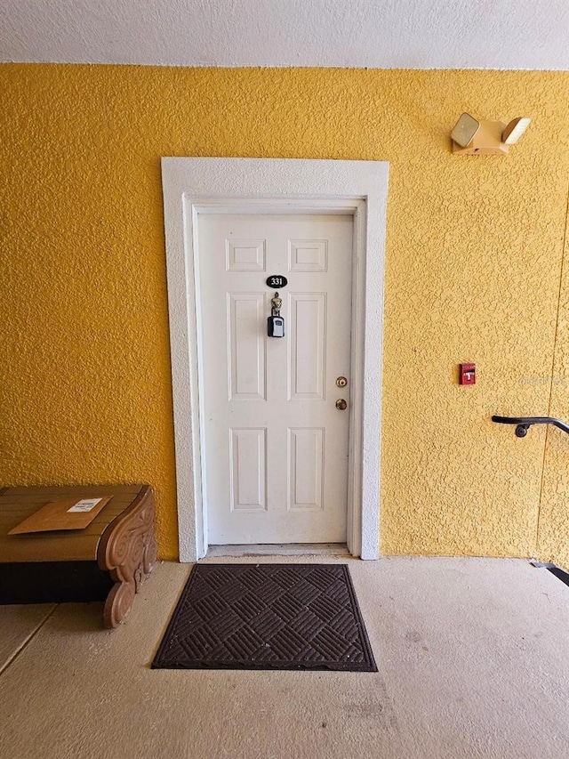 3577 Conroy Rd Unit 331, Orlando, FL 32839 - doorway to property featuring stucco siding