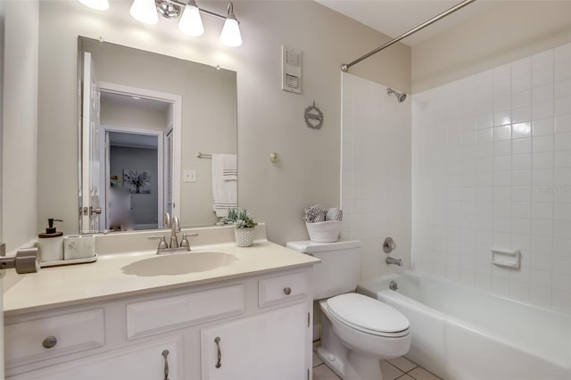 1136 Villa Ln Unit 96, Apopka, FL 32712 - bathroom featuring visible vents, shower / washtub combination, vanity, tile patterned floors, and toilet