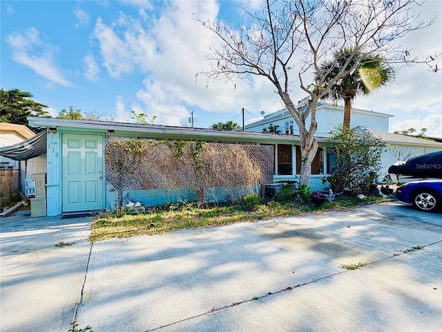 116 Lincoln Ave Unit 116-118, Cape Canaveral, FL 32920 - view of front facade