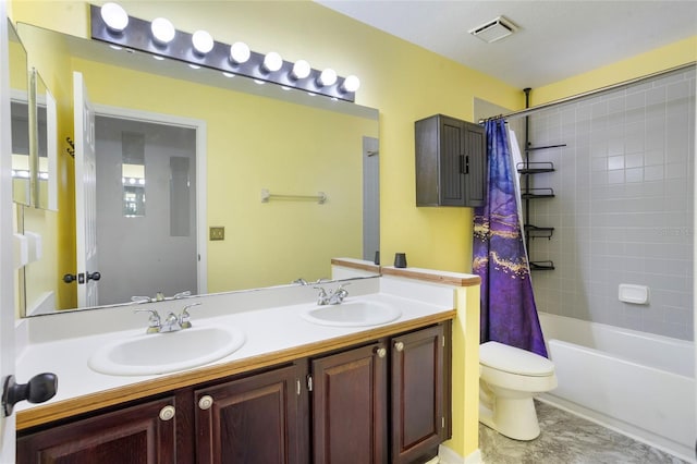 3137 Timucua Cir, Orlando, FL 32837 - full bath featuring double vanity and shower / tub combo with curtain