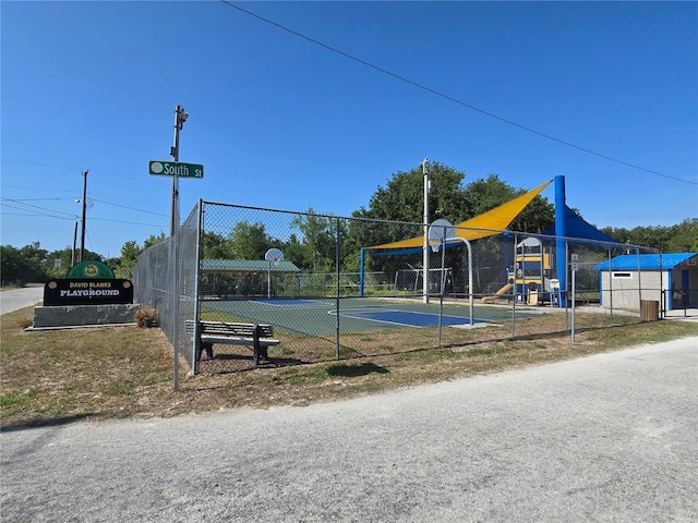 119 Stewart Lake Loop, Groveland, FL 34736 - community jungle gym featuring community basketball court