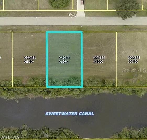 1810 NE 27th Ter, Cape Coral, FL 33909 - photo 2