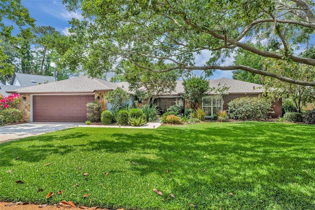 3960 Lake Mira Dr, Orlando, FL 32817 - photo 1