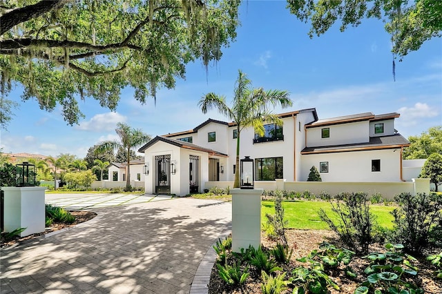 5525 Isleworth Country Club Dr, Windermere, FL 34786 - view of front facade featuring stucco siding