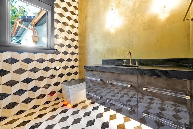 5525 Isleworth Country Club Dr, Windermere, FL 34786 - bathroom featuring a sink and toilet
