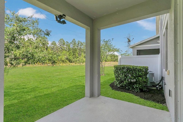 view of yard with a patio area
