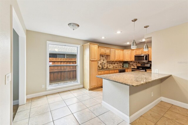 2260 Winslow Cir, Casselberry, FL 32707 - kitchen with tasteful backsplash, light tile patterned floors, a peninsula, light brown cabinets, and stainless steel appliances
