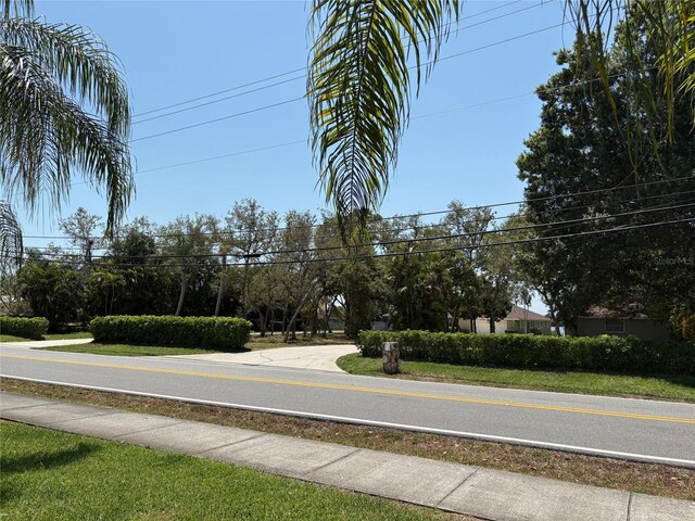 1325 Newfound Harbor Dr, Merritt Island, FL 32952 - photo 3