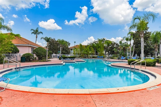 1180 S Beach Cir, Kissimmee, FL 34746 - view of community pool