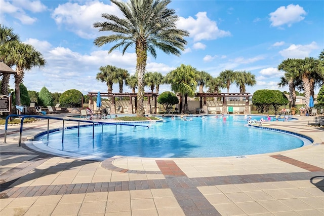 26807 Bull Run, Leesburg, FL 34748 - community pool with a patio