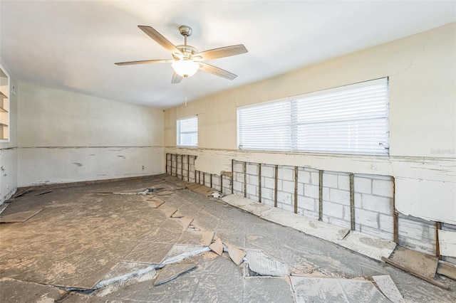15406 2nd St E, Madeira Beach, FL 33708 - spare room featuring a ceiling fan