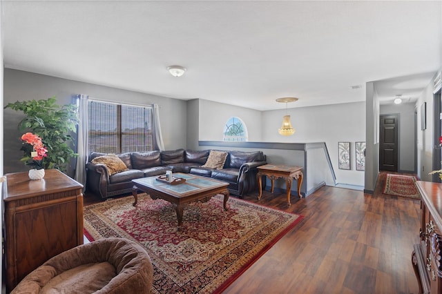 114 Shaddock Dr, Auburndale, FL 33823 - living area featuring dark wood-style flooring