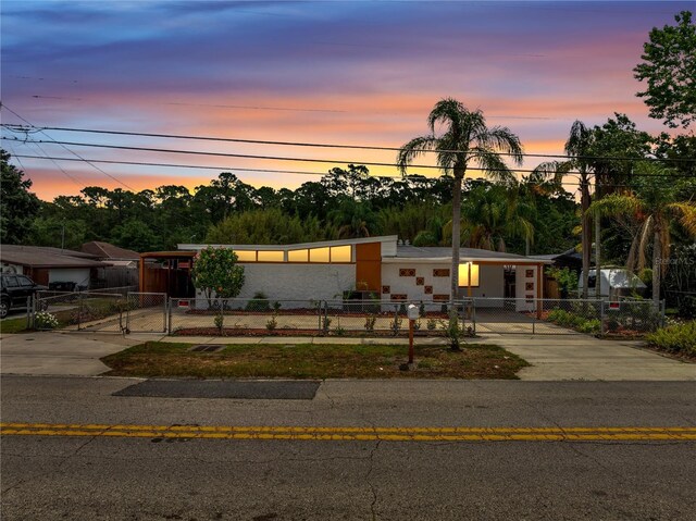2303 Bonneville Dr, Orlando, FL 32826 - photo 3