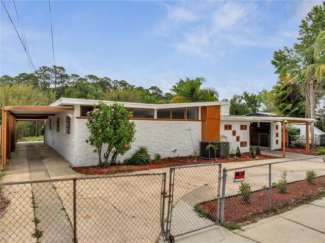 2303 Bonneville Dr, Orlando, FL 32826 - photo 6