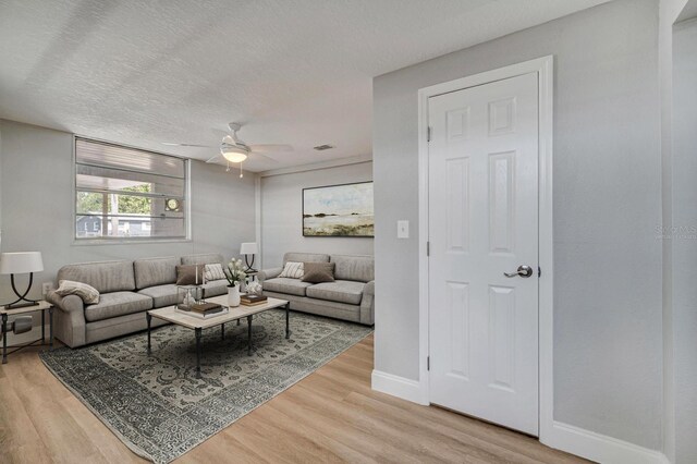 2303 Bonneville Dr, Orlando, FL 32826 - photo 51