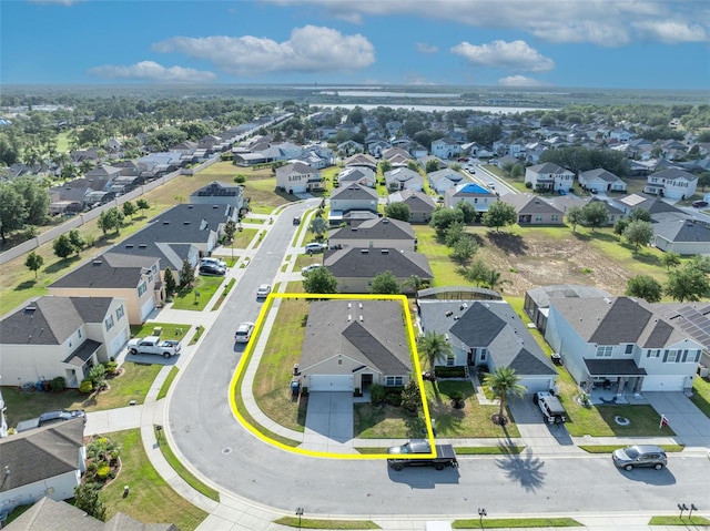 822 Sheen Cir, Haines City, FL 33844 - bird's eye view featuring a residential view
