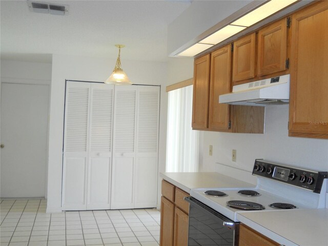 kitchen featuring range with electric cooktop, visible vents, light countertops, under cabinet range hood, and light tile patterned flooring
