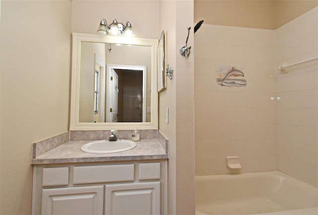 full bathroom with vanity and washtub / shower combination