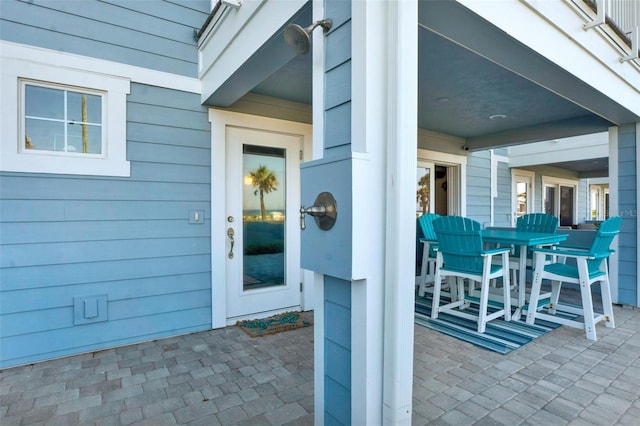 7 Marden Dr, Ormond Beach, FL 32176 - view of patio / terrace featuring outdoor dining space