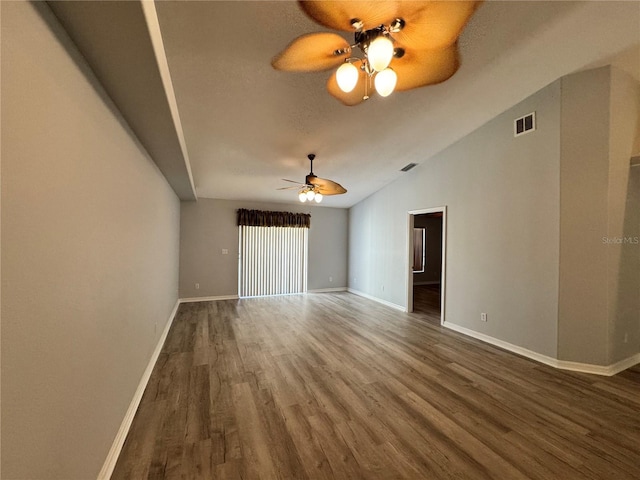 8829 Courtyard Ln, Groveland, FL 34736 - photo 9