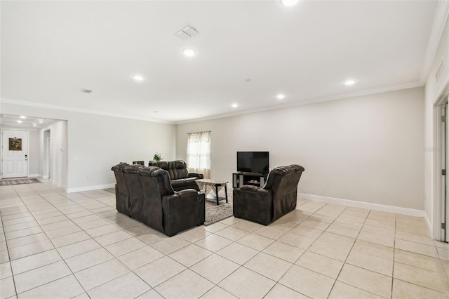 living area featuring visible vents, baseboards, ornamental molding, recessed lighting, and light tile patterned flooring
