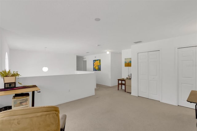 2658 Palmetto Ridge Cir, Apopka, FL 32712 - sitting room with light carpet