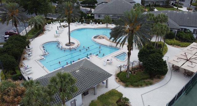 27127 Stoney Brook Dr, Leesburg, FL 34748 - aerial view of a pool