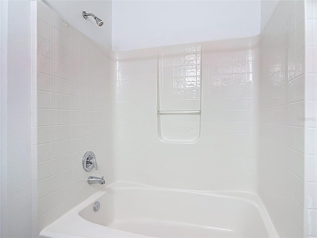 full bath featuring bathing tub / shower combination