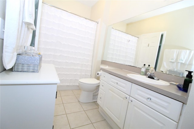 280 Celebration Blvd Unit 208, Kissimmee, FL 34747 - full bath with vanity, tile patterned floors, and a shower with shower curtain