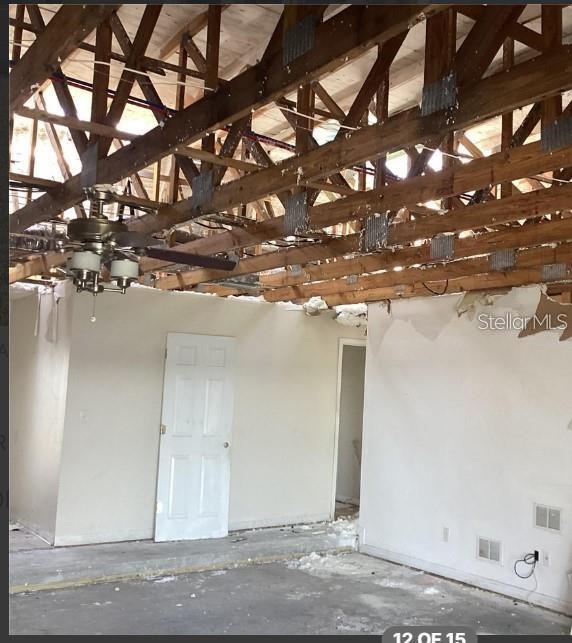 3360 Peace River Dr, Punta Gorda, FL 33983 - interior space with high vaulted ceiling and visible vents