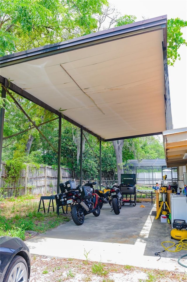 530 Webster St, Lake Mary, FL 32746 - view of car parking