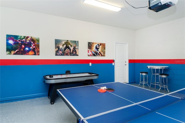 1820 Summer Dr, Davenport, FL 33897 - rec room with speckled floor