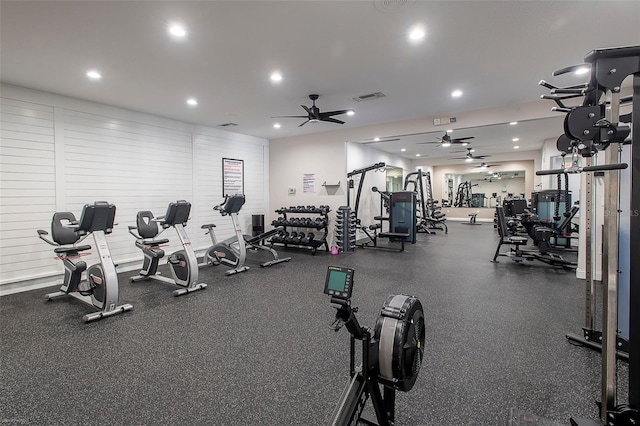 exercise room with ceiling fan, visible vents, and recessed lighting