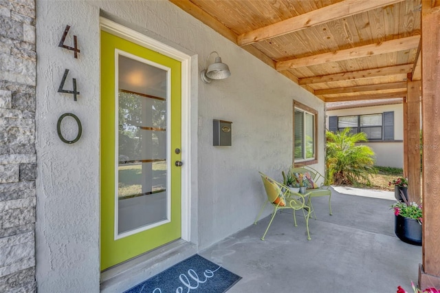 440 E Crystal Lake St, Orlando, FL 32806 - doorway to property with a patio area