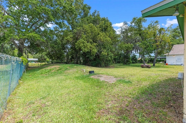 view of yard featuring fence