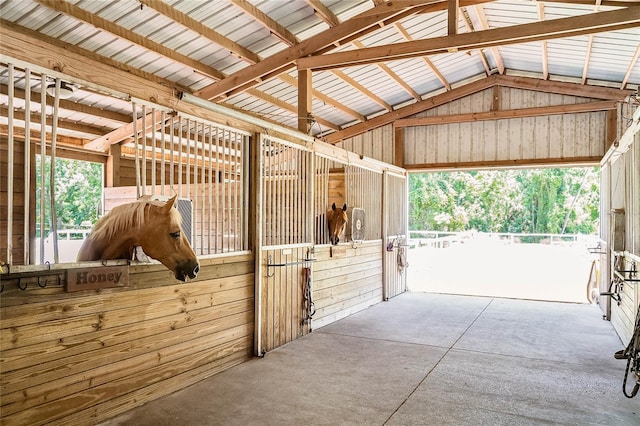 111 Crown Oaks Way Unit 101, Longwood, FL 32779 - view of stable