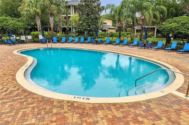 510 Rum Run Unit 33-510, Davenport, FL 33837 - community pool with a patio