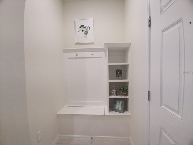 197 Jetty Way, Davenport, FL 33897 - mudroom with baseboards